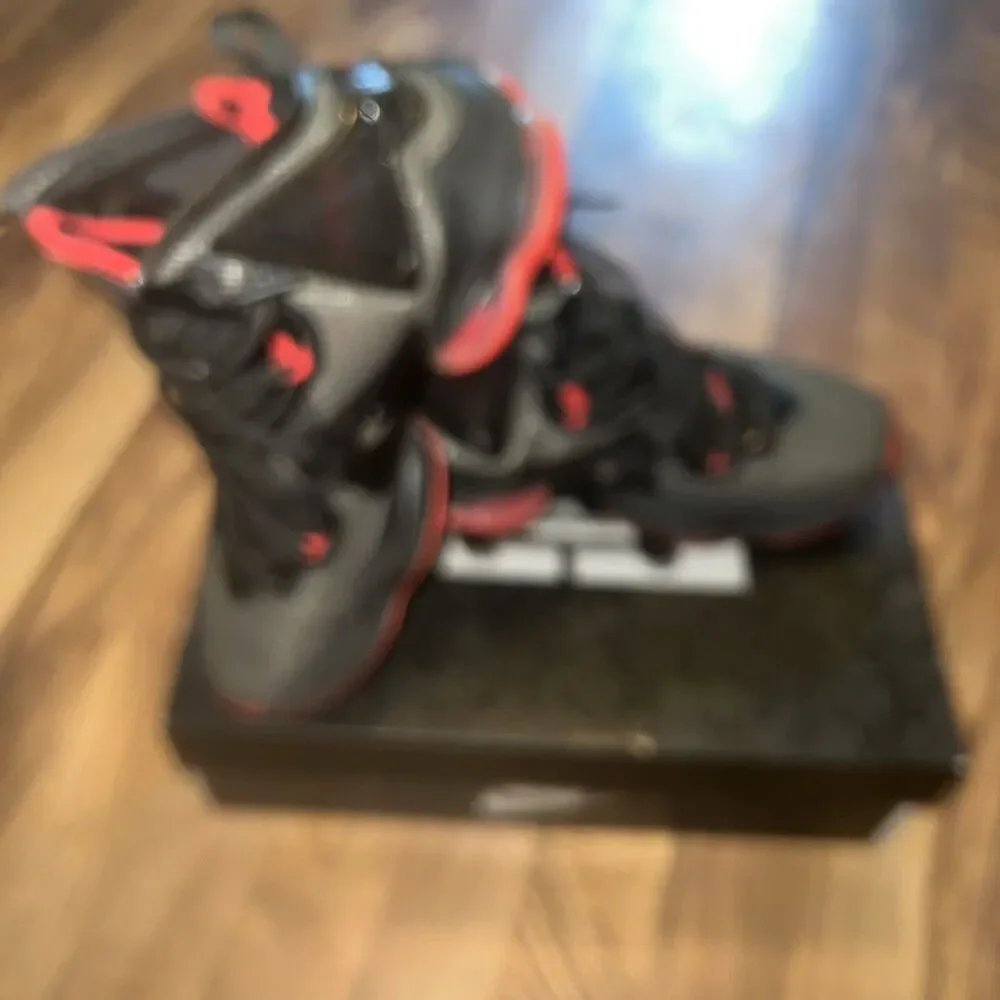 Nike LeBron Size 7Y Tennis Shoe - DD00418-011 Red Black slightly used